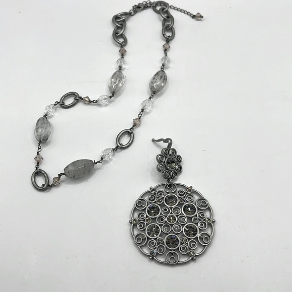 Lia Sophia Matte Silver Tone with large removable pendant Oversized - Picture 2 of 12